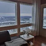 In Out Panorama 아파트 소티