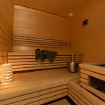 In Out Panorama *